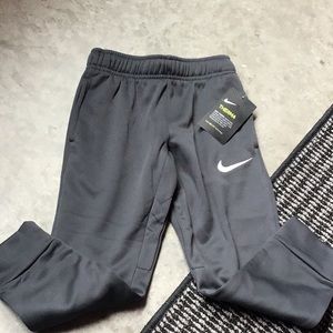 Nike Therma performance pants